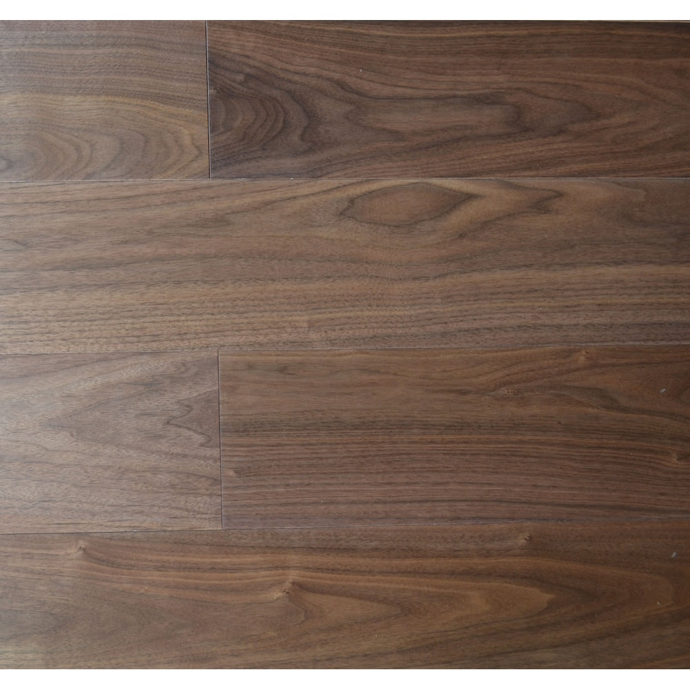 Noyer naturel 1/2 po x 6 1/2 po x longueur variable Eng. Plancher de bois franc (30,09 pi²/caisse)