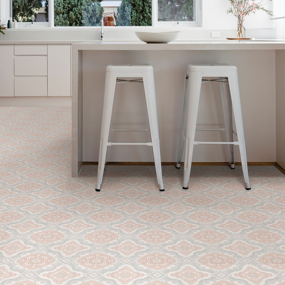 Carreaux de vinyle autocollants Cecilia 12 po x 12 po (20 pi2/caisse)