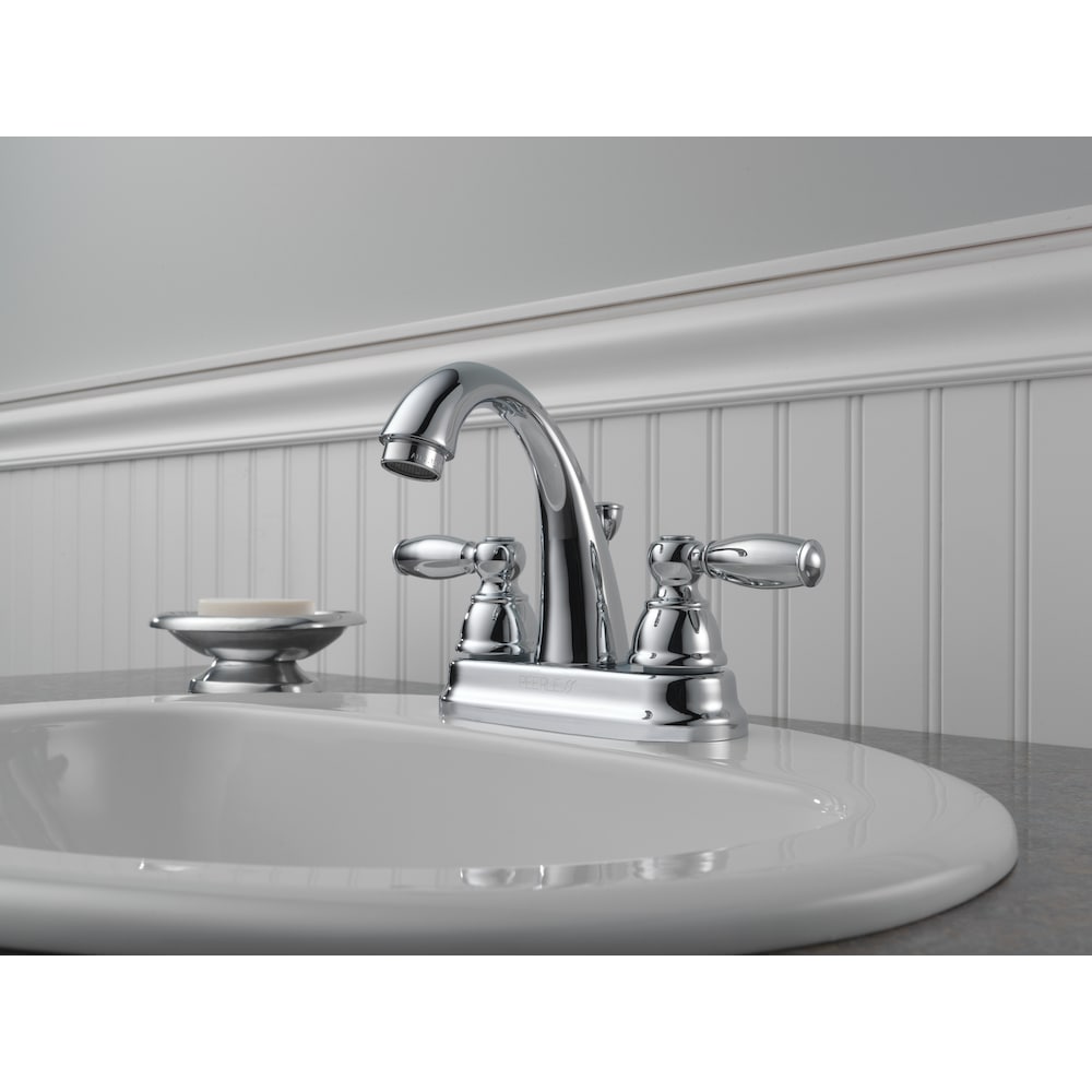 2 Handle Bathroom Sink Faucet in Chrome