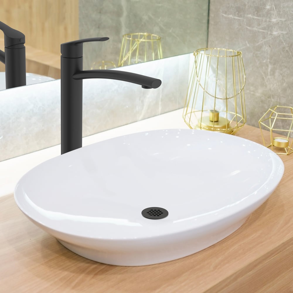 Robinet de salle de bain à poignée unique à trou unique Orielle en noir mat