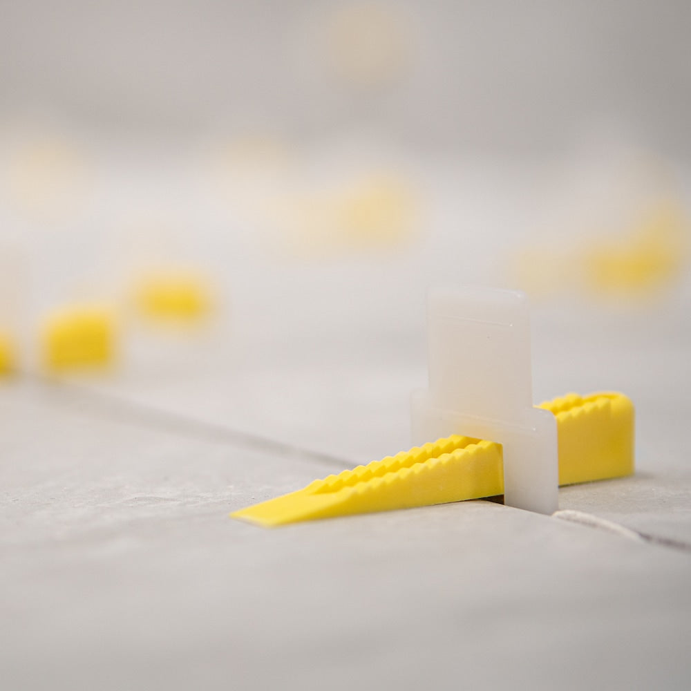 LASH Tile Leveling System Project Pack 100 1/16 in. Leveling Clips and 100 Wedges, (200-Pieces)