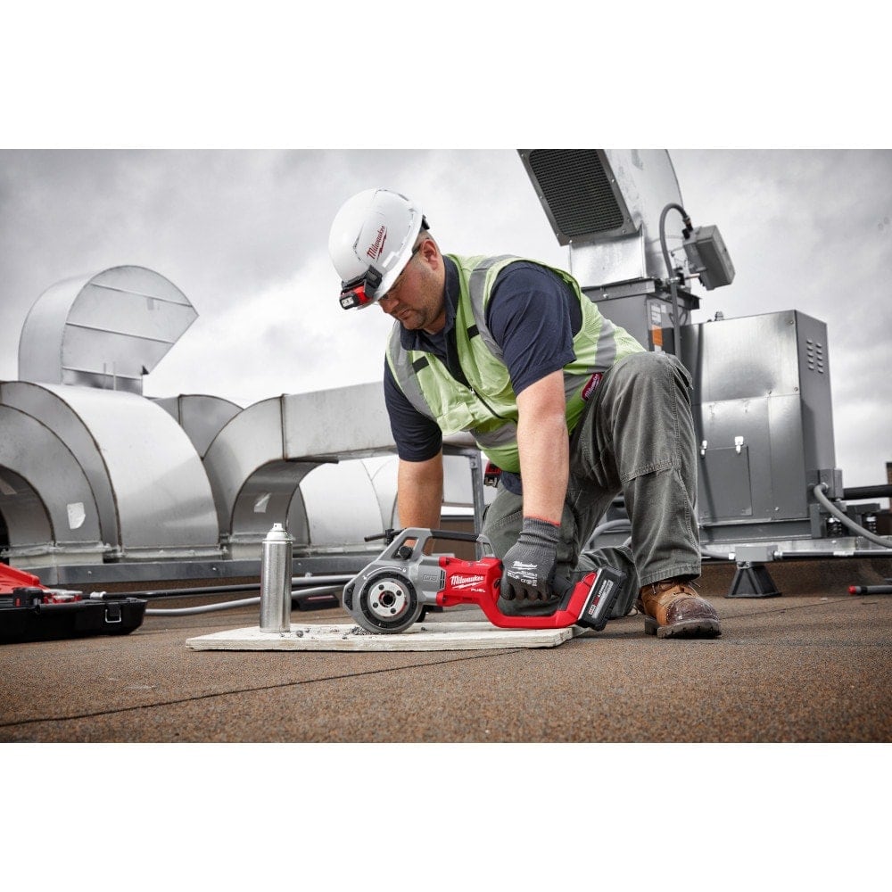 M18 FUEL ONE-KEY 18V Cordless Compact Pipe Threader w/ 1/2in-1-1/4in NPT Forged Aluminum Die Heads