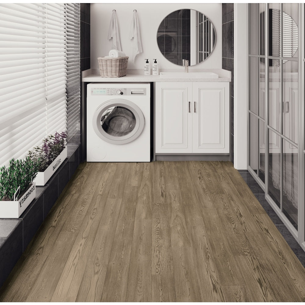 Plancher de bois franc d'ingénierie à emboîtement imperméable en chêne Cinder Cone Random L x 6,5 po l x 7 mm gris (21,80 pi2/caisse)