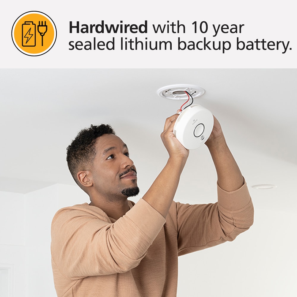 Hardwired Interconnected Combination Smoke and CO Alarm with Voice Alert