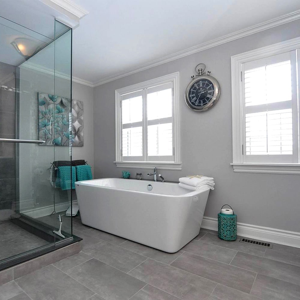 (560 pcs) 5/8-inch x 2.3/4-inch x 85-inch Colonial MDF Primed Fibreboard Casing (Full Unit)