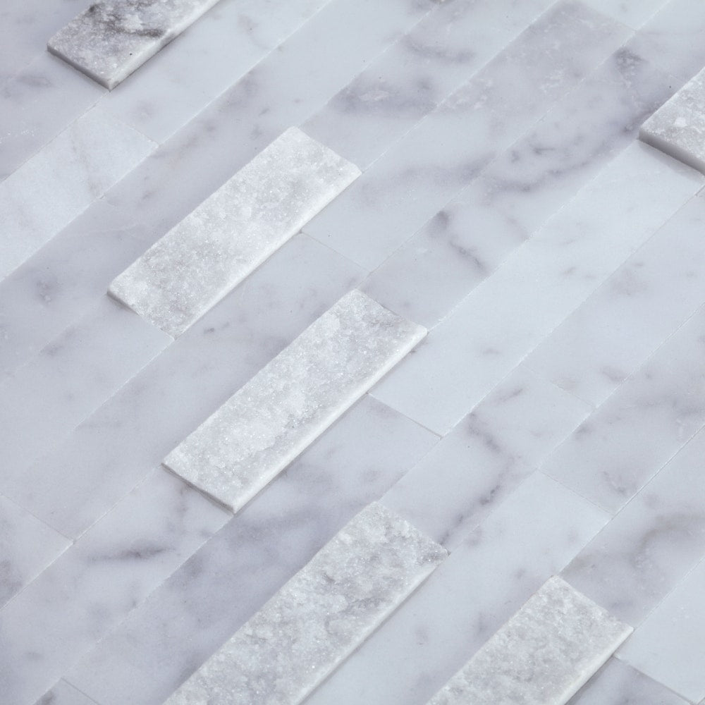 Échantillon à emporter - Carreaux autocollants en marbre Camarillo White 4 po x 4 po x 5 mm (0,11 pi2/unité)