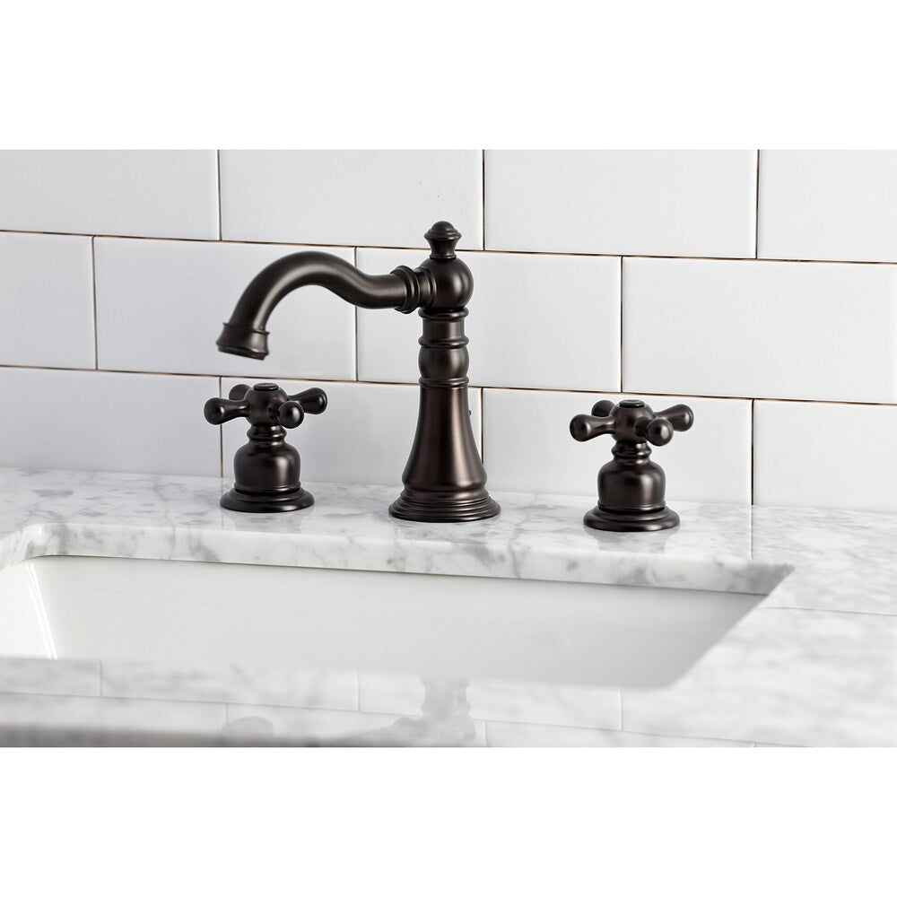Classic 8 inch Widespread Double Handle Bathroom Faucet in Oil Rubbed Bronze