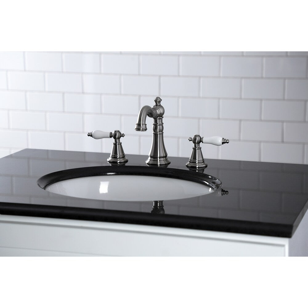 Robinet de salle de bain classique anglais à 2 poignées de 8 pouces en nickel brossé