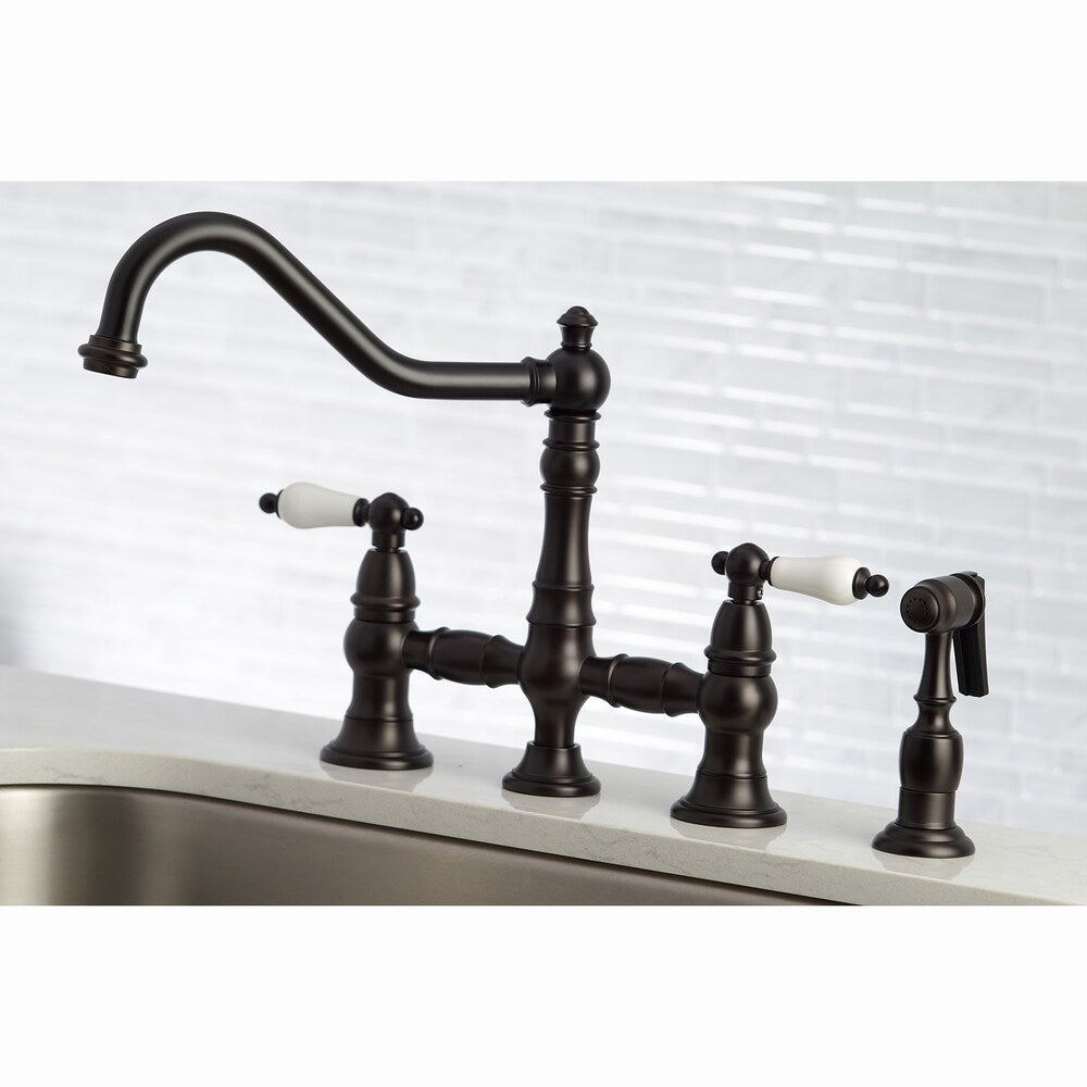 Robinet de cuisine à 2 poignées avec douchette Restoration en bronze huilé