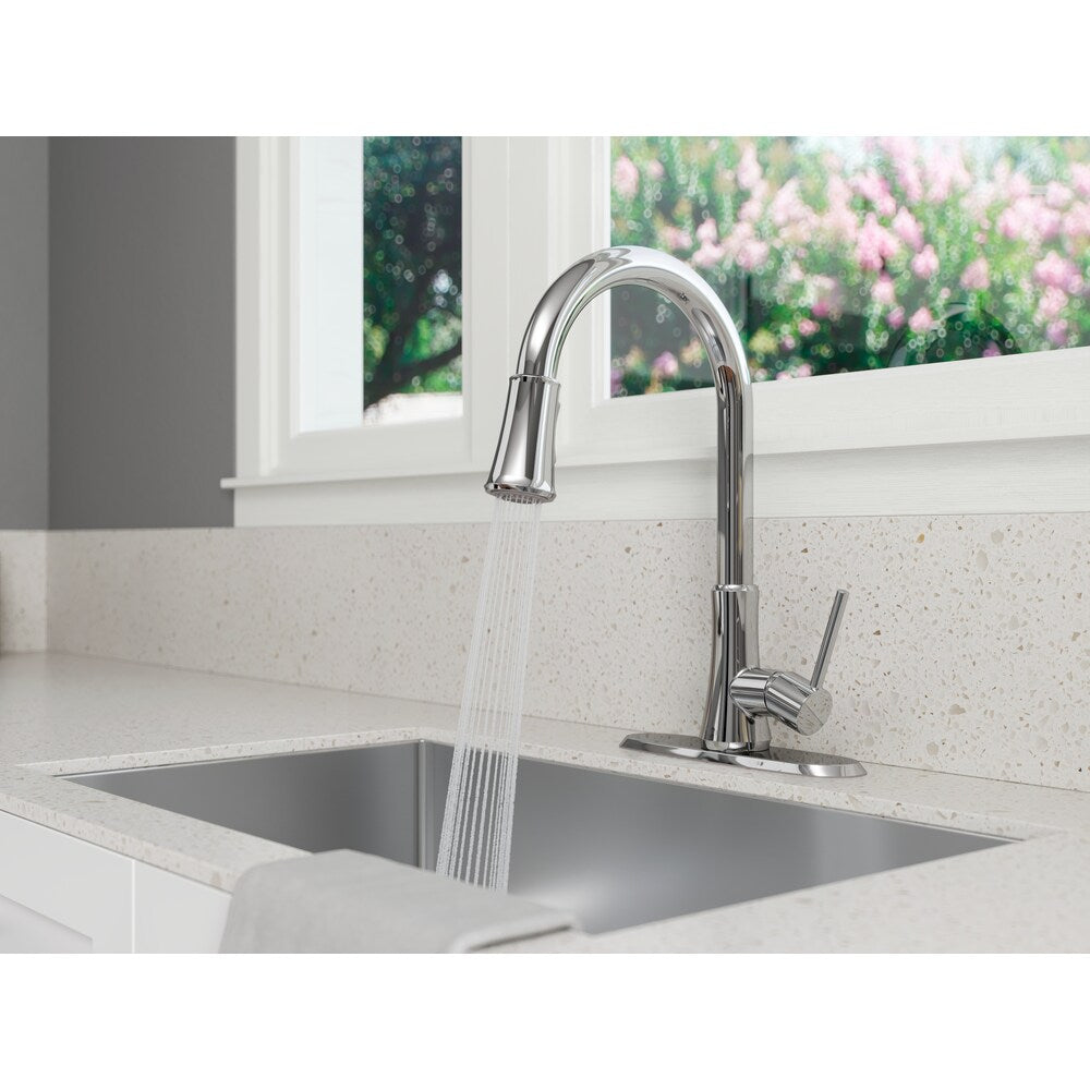 Pfirst Series 1-Handle Pull-Down Kitchen Faucet in Polished Chrome