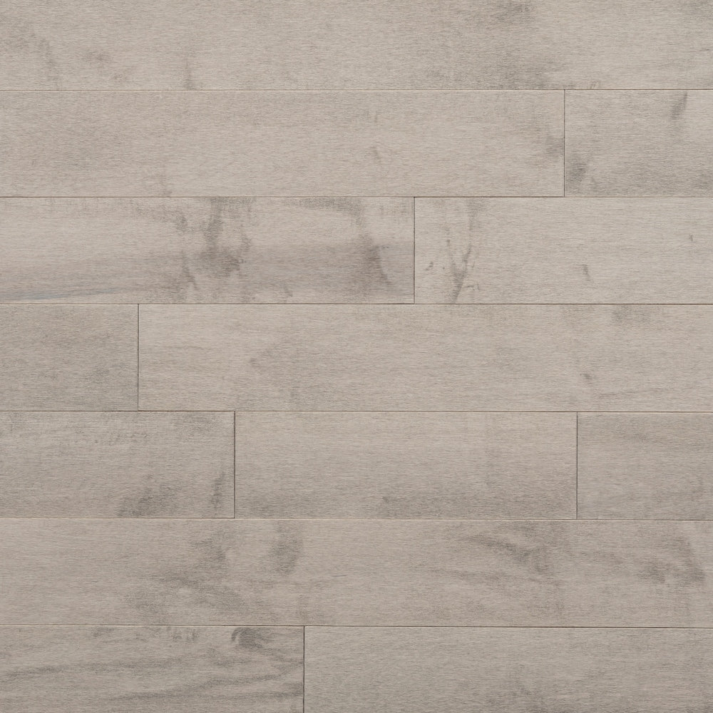 Plancher, bois franc massif, 3/4 po x 4 1/4 po x RL, Érable argenté Glacier (20 pi2/boîte)