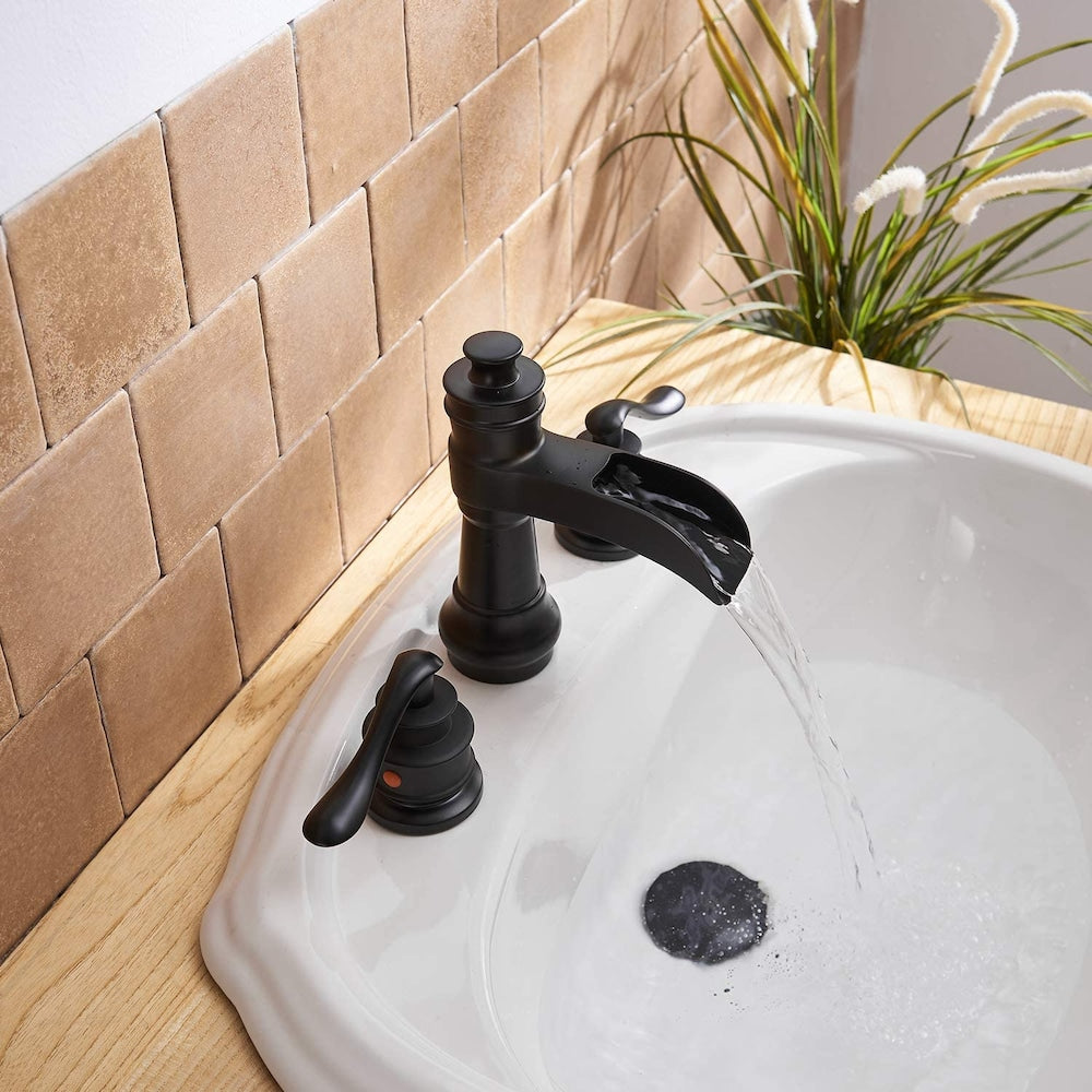 Robinet de salle de bain à 2 poignées à cascade de 8 pouces avec ensemble de vidange en noir mat résistant aux taches