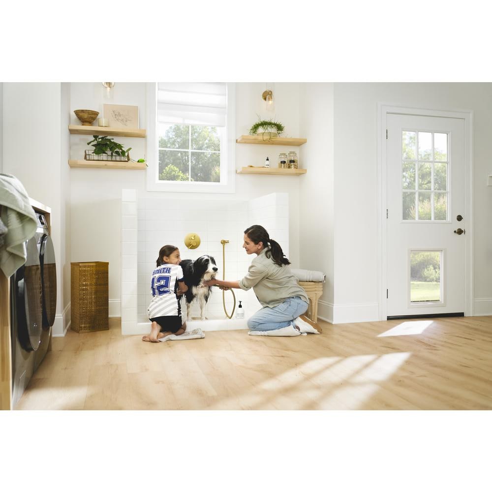 Vesinet Oak 6.5mm x 8.7 in. W x 47.6 in. L 22MIL Click Lock Waterproof Luxury Vinyl Plank Flooring (20.1 sq.ft./case)