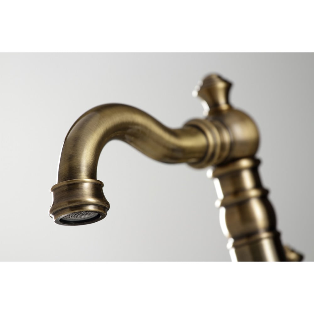 American Classic 8 inch Widespread 2-Handle Bathroom Faucet in Antique/Brass