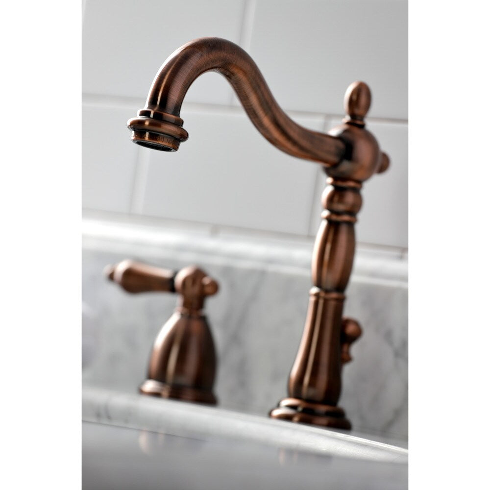 Robinet de salle de bain à 2 poignées de 8 pouces Heritage en cuivre antique