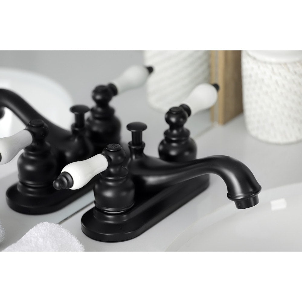 Robinet de salle de bain à deux poignées central Restoration de 4 pouces en noir mat