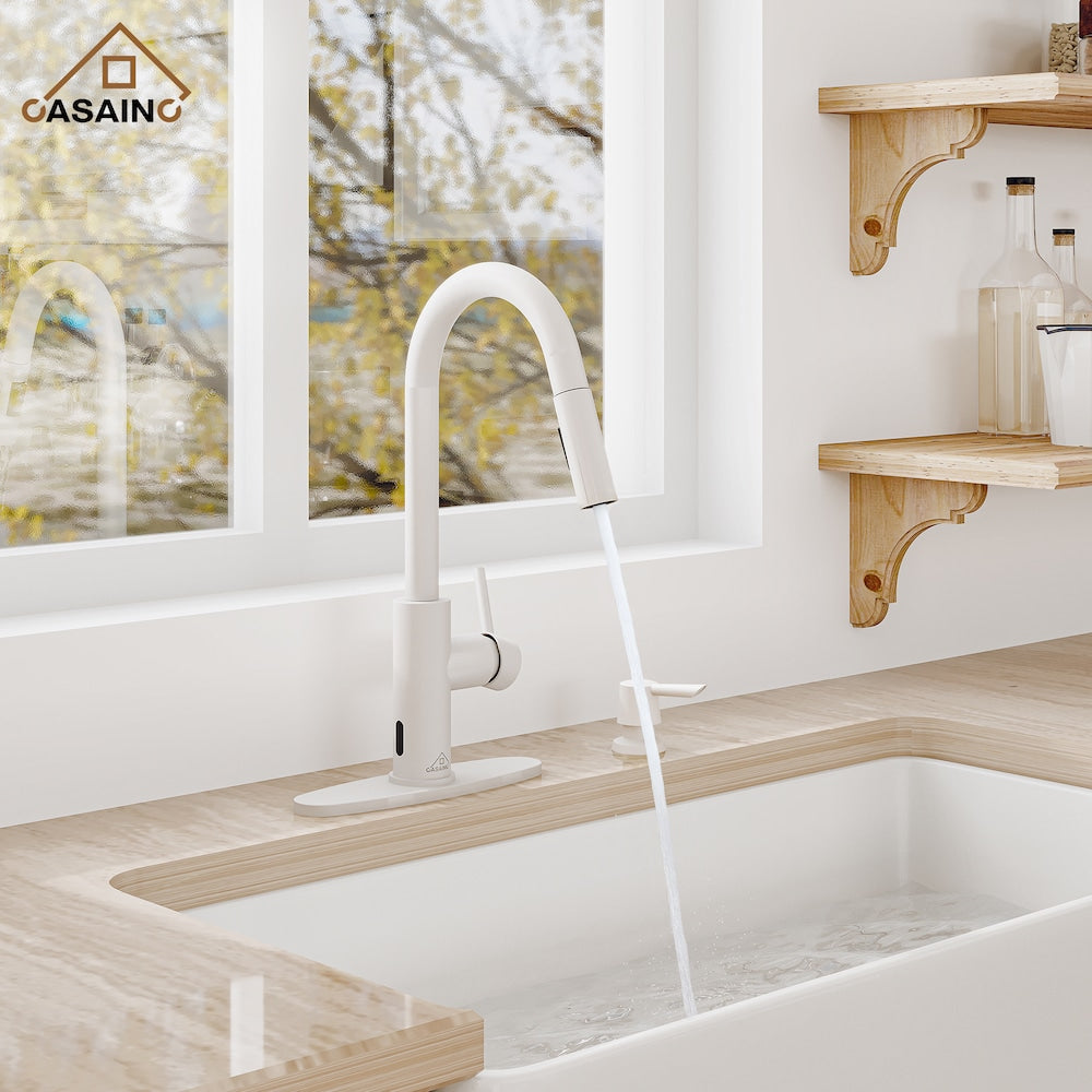 1.8GPM Single Handle Pull-Down Sprayer Kitchen Faucet in Matte White