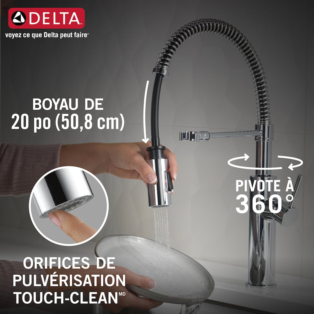 Antoni Single-Handle Pull-Down Sprayer Kitchen Faucet with Spring Spout in Chrome