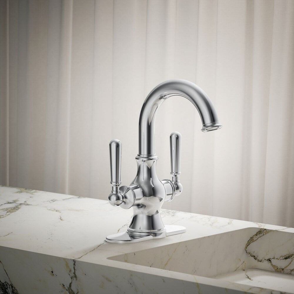 Robinet de lavabo de salle de bain monobloc Capilano en chrome poli