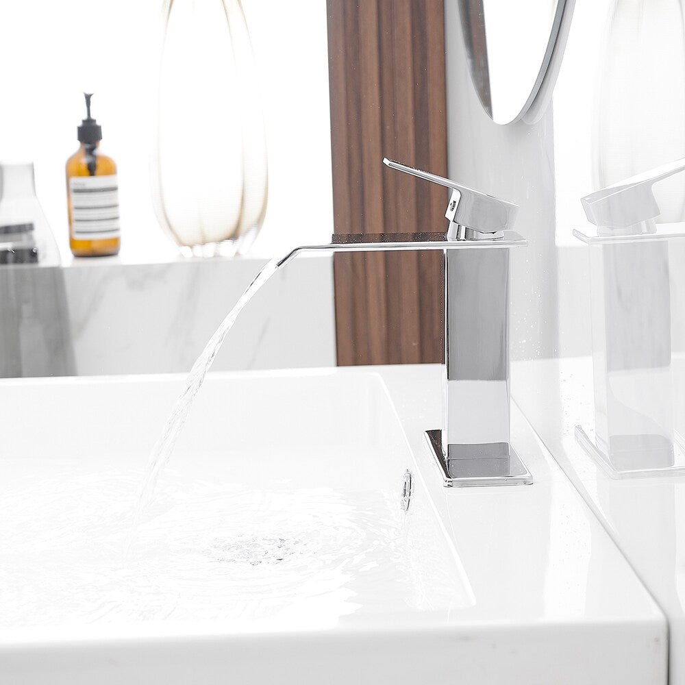 Robinet de salle de bain monotrou à poignée unique avec ensemble de vidage escamotable en chrome poli