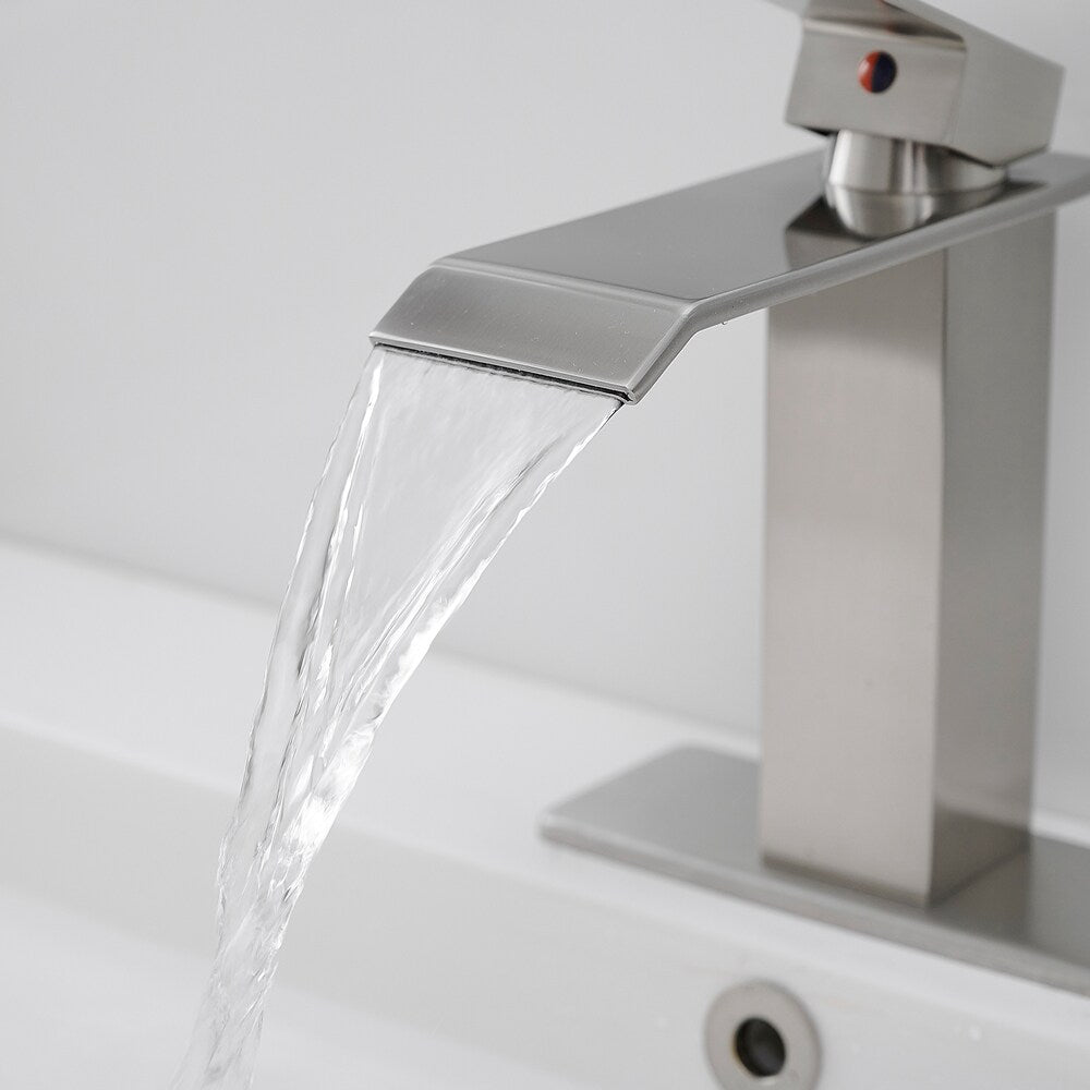 Robinet de salle de bain monotrou à poignée unique avec ensemble de vidage escamotable en nickel brossé