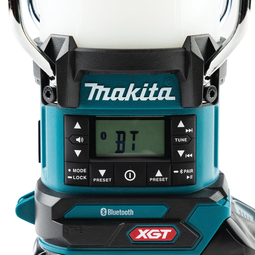 40Vmax XGT Cordless Lantern Radio with Built-in Flashlight and Bluetooth (Tool Only)