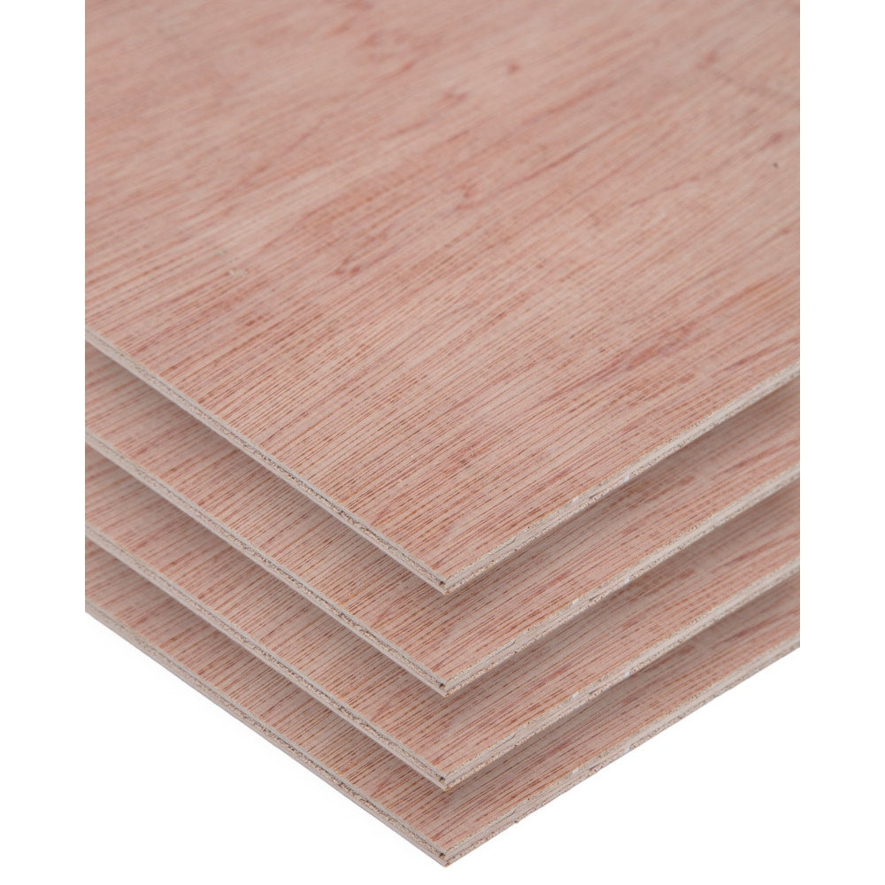 Panneau utilitaire de 4,8 mm x 2 pi x 2 pi (4 pièces par boîte)
