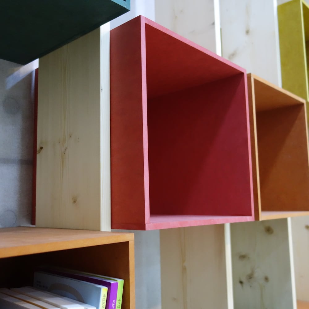 MDF couleur 5,0 mm x 2 pi x 2 pi : rouge, vert et jaune (3 pièces par boîte)