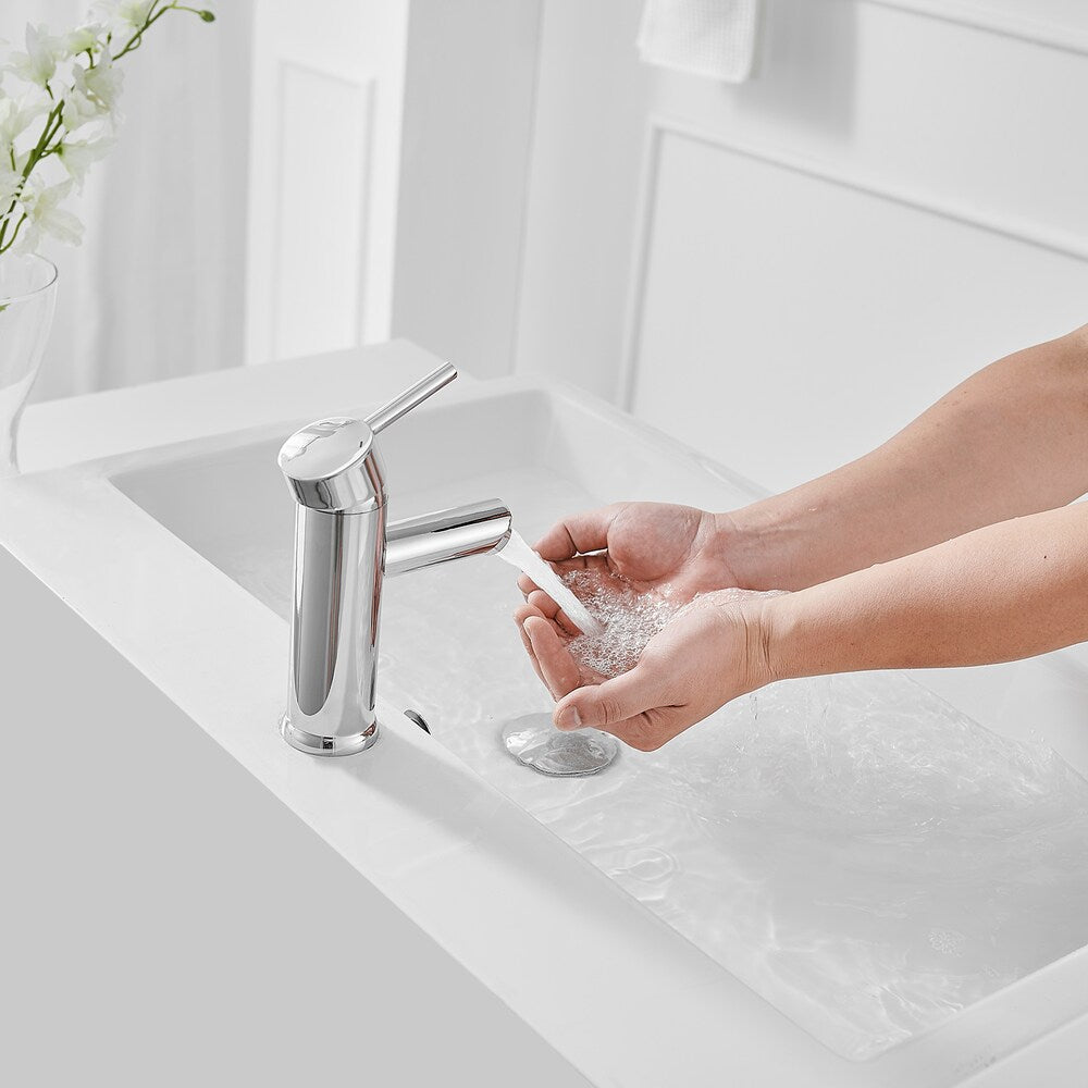 Robinet de salle de bain à poignée unique et trou unique avec bonde escamotable en chrome poli