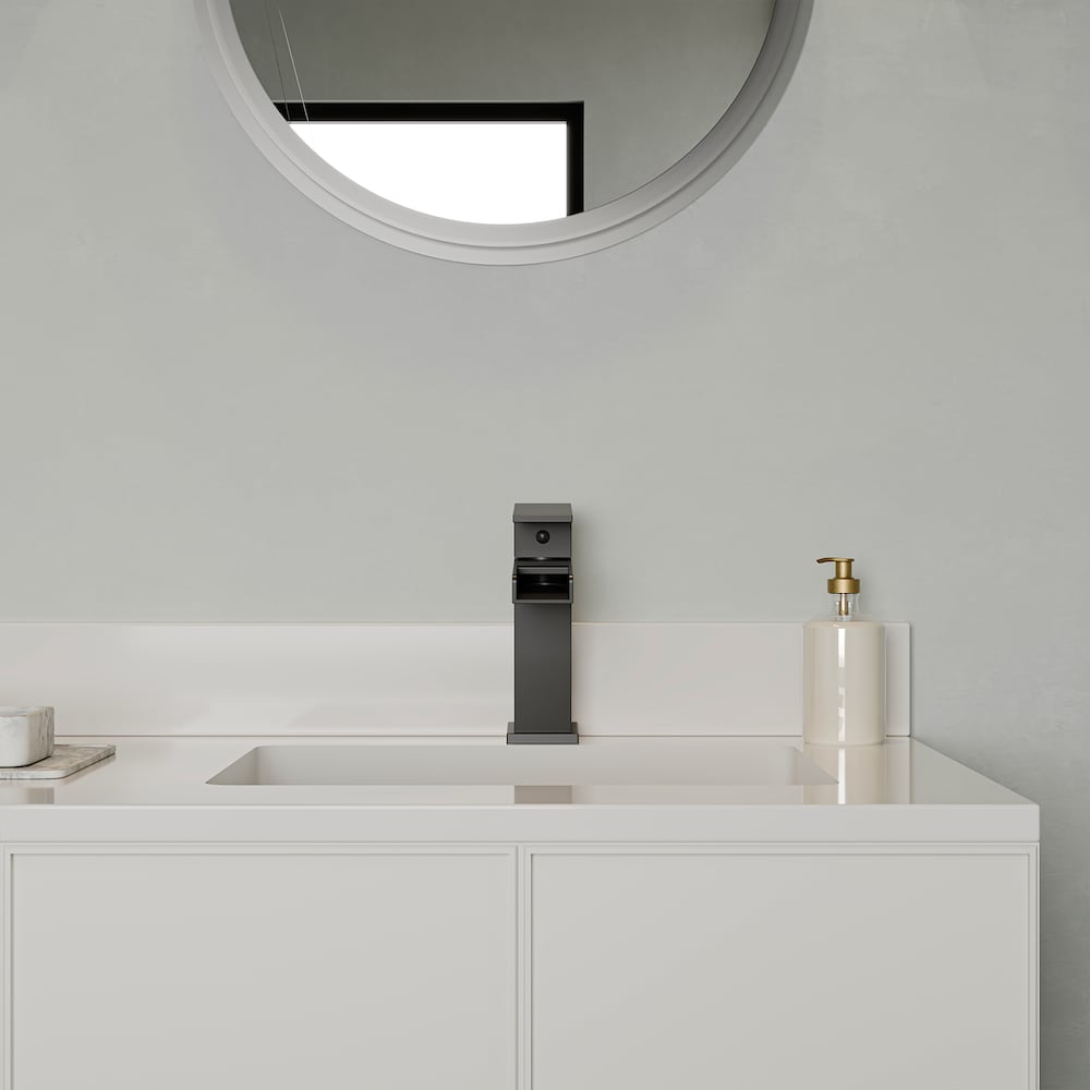 Robinet de salle de bain moderne à poignée unique en cascade, robinet anti-goutte pour lavabo RV en noir