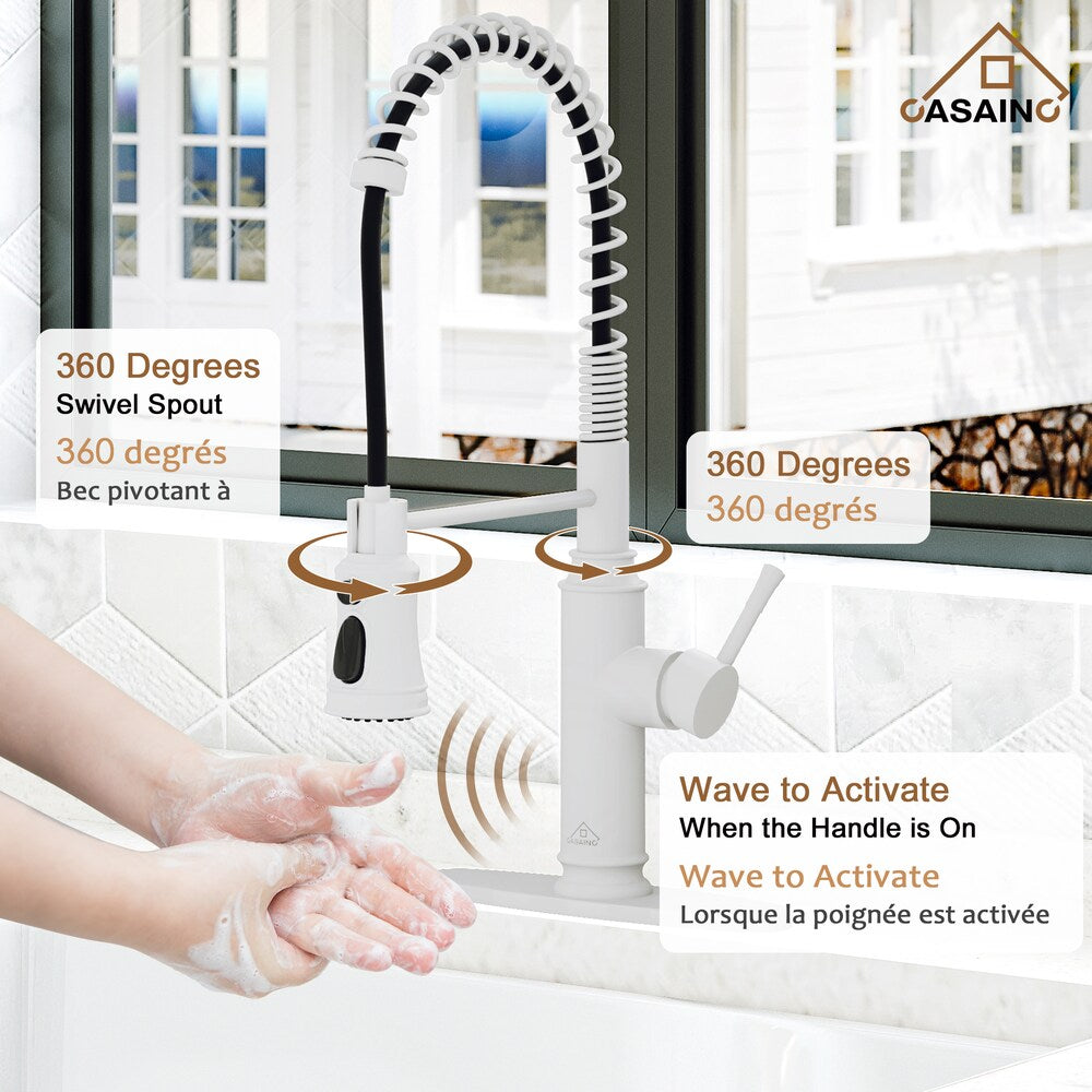 Single Handle Pull-Down Sprayer Kitchen Faucet in Matte White