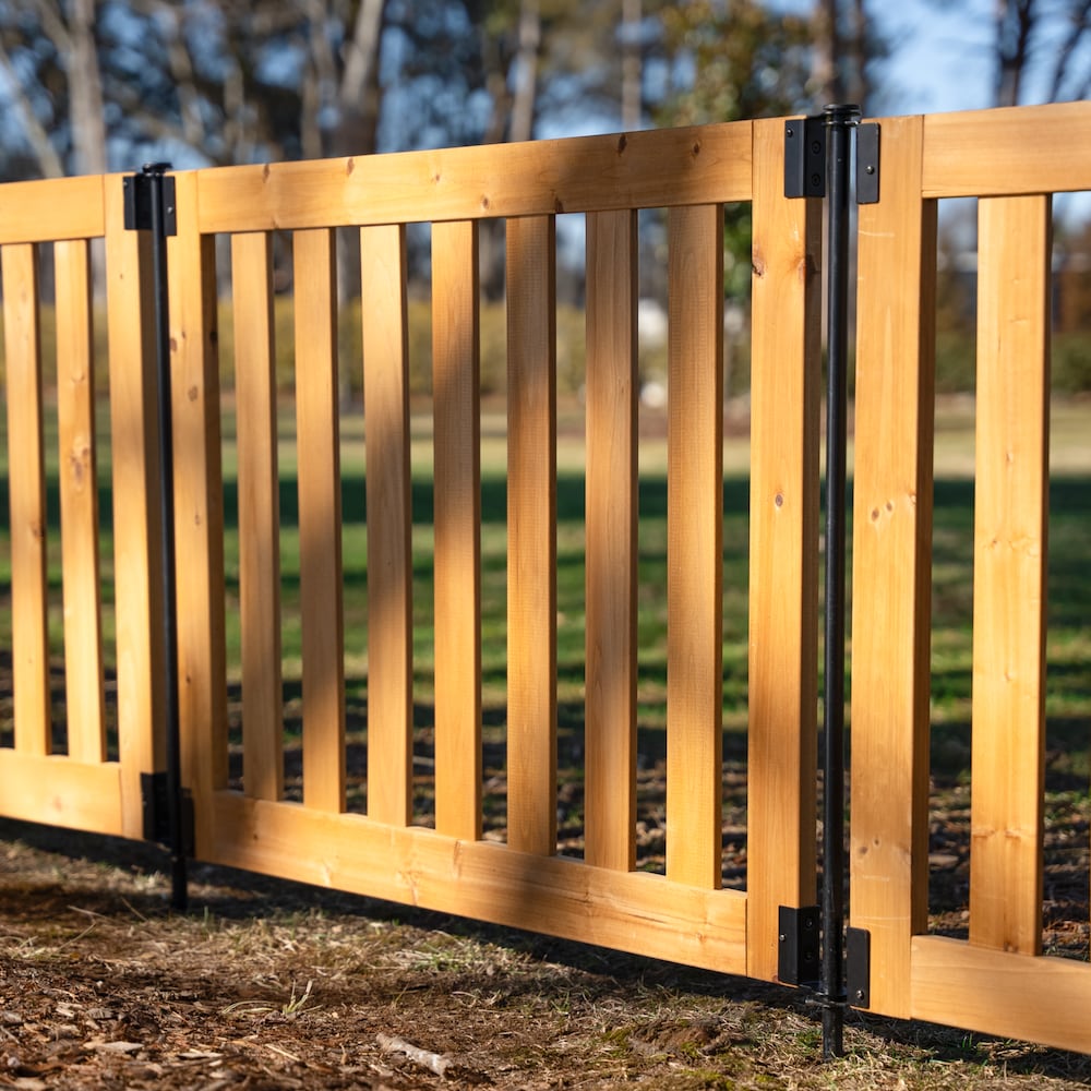 Newberry Dig Free Wood Fence Kit, 48-inch by 32-inch (2 panels)