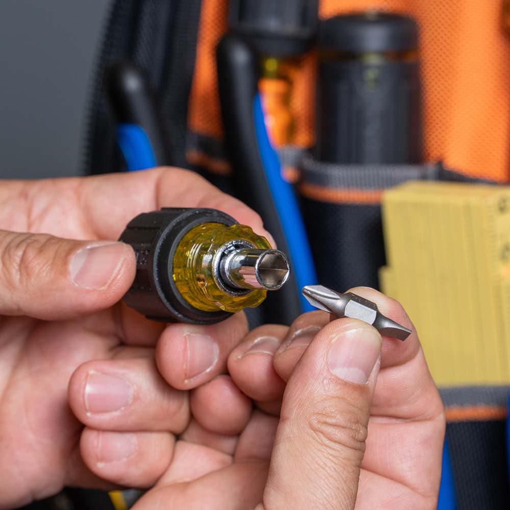 Jeu de tournevis multi-embouts / tourne-écrous, standard et court, 2 pièces