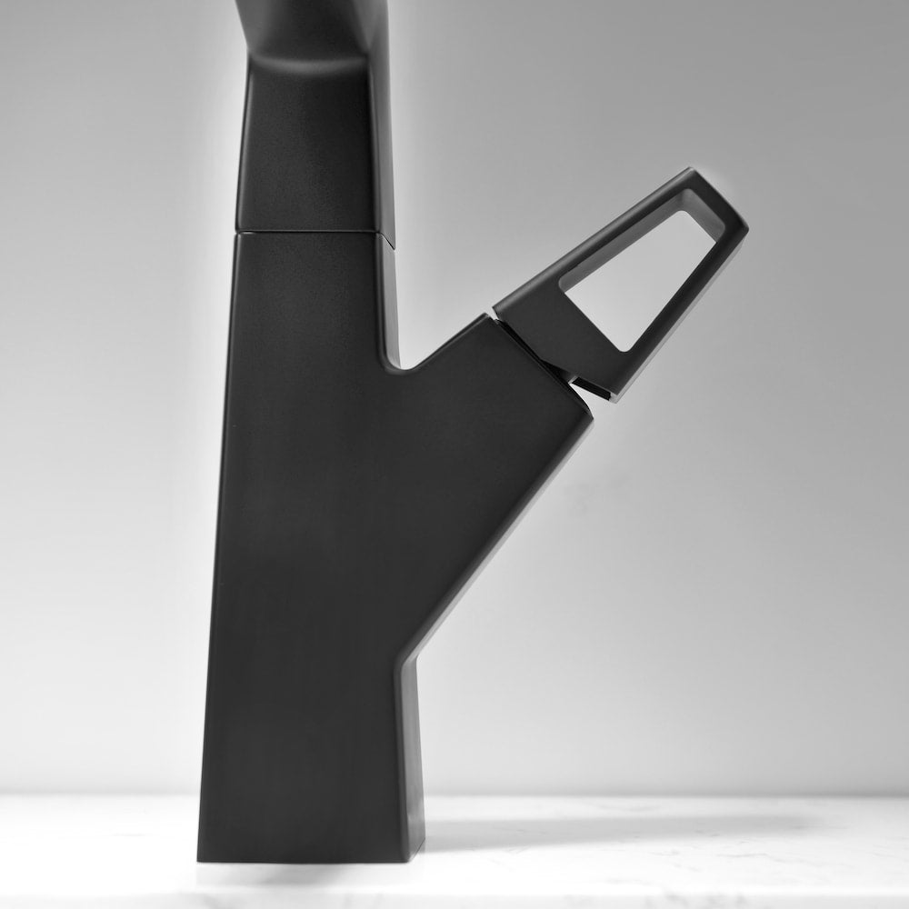 WBF2 Matte Black Single Hole Bathroom Sink Faucet with Single Handle and Pull Out Sprayer
