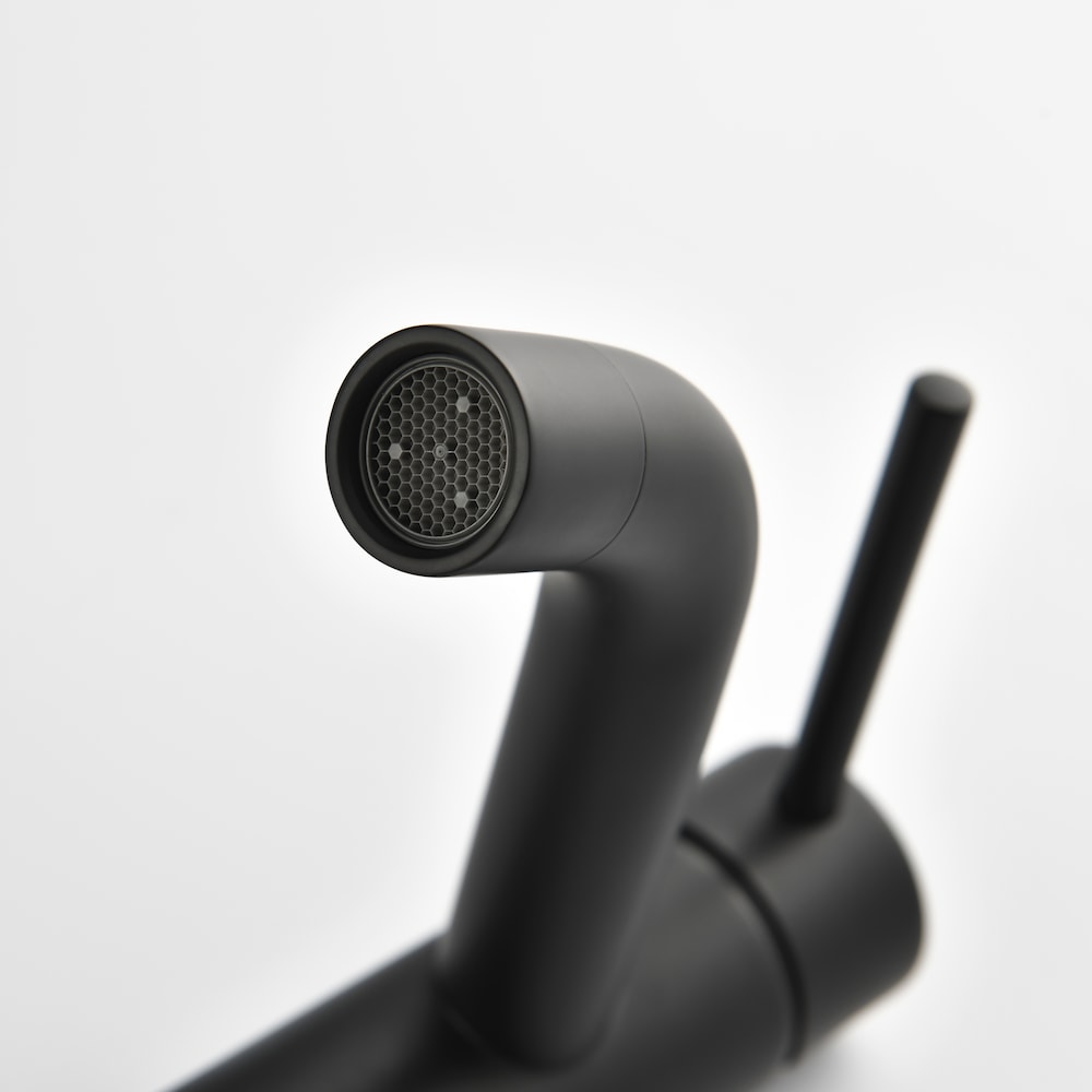Robinet de lavabo de salle de bain à trou unique ZCJ1 avec poignée unique en noir mat