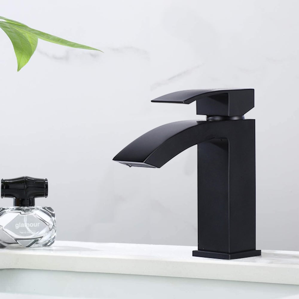 WBF13 Matte Black Single Hole Bathroom Sink Faucet with Single Handle and Deck Plate