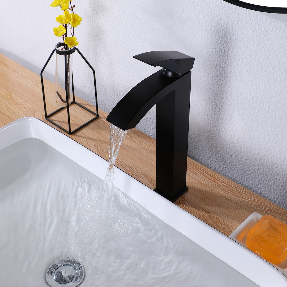 ZCJ7 Matte Black Single Hole Bathroom Sink Faucet with Single Handle and Deck Plate