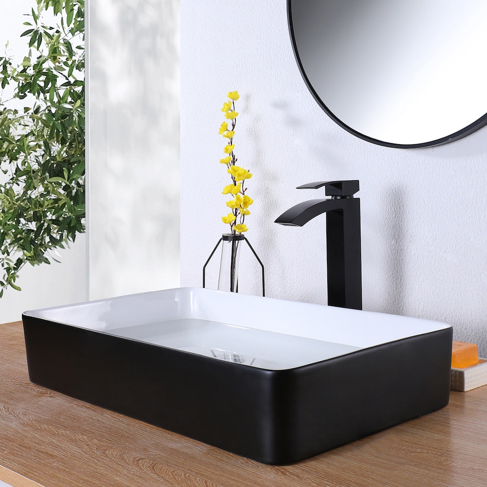 ZCJ7 Matte Black Single Hole Bathroom Sink Faucet with Single Handle and Deck Plate