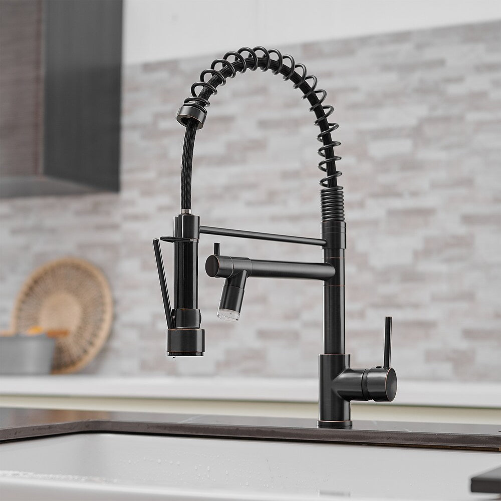 QZ5 Single-Handle Pull-Down Sprayer Kitchen Fauce in Oil Rubbed Bronze