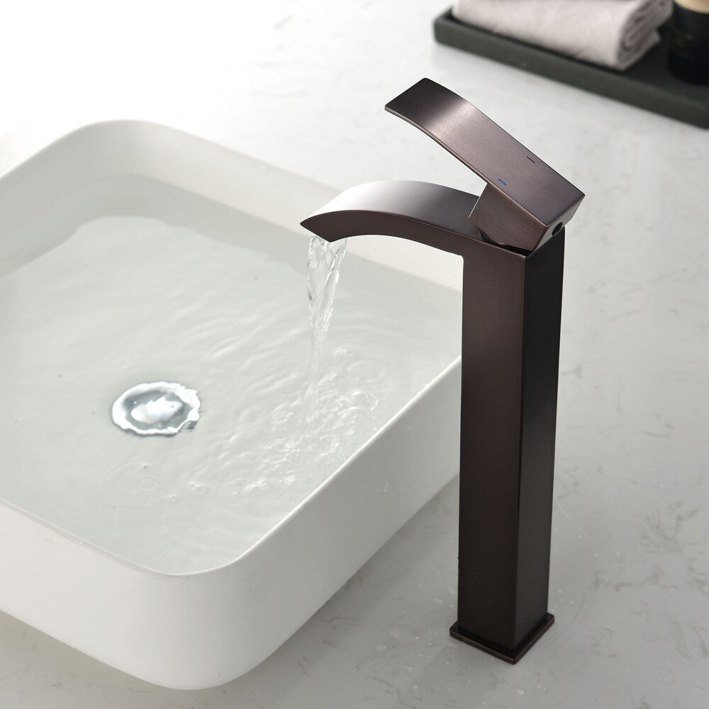 Taurus Single Hole Bathroom Sink Faucet in Oil Rubbed Bronze