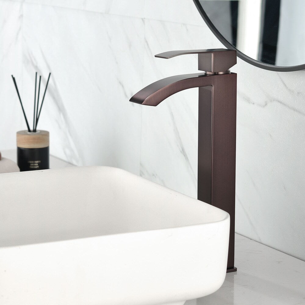 Taurus Single Hole Bathroom Sink Faucet in Oil Rubbed Bronze