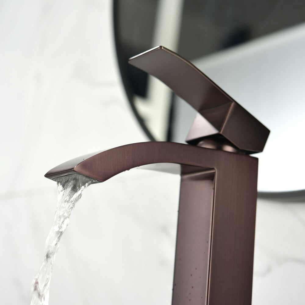 Taurus Single Hole Bathroom Sink Faucet in Oil Rubbed Bronze