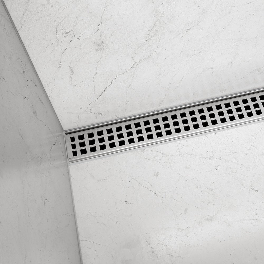 Kit d'installation de grille carrée et de drain de sol en acier inoxydable brossé Kerdi-Line-Vario de 48 po