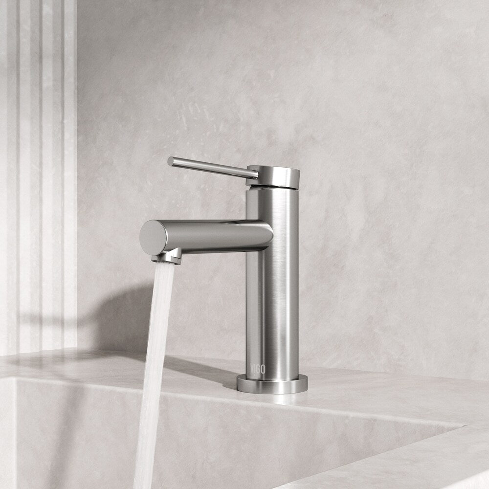 Jewel 6 in. H Single Hole Single Handle bathroom Bathroom Faucet in Brushed Nickel