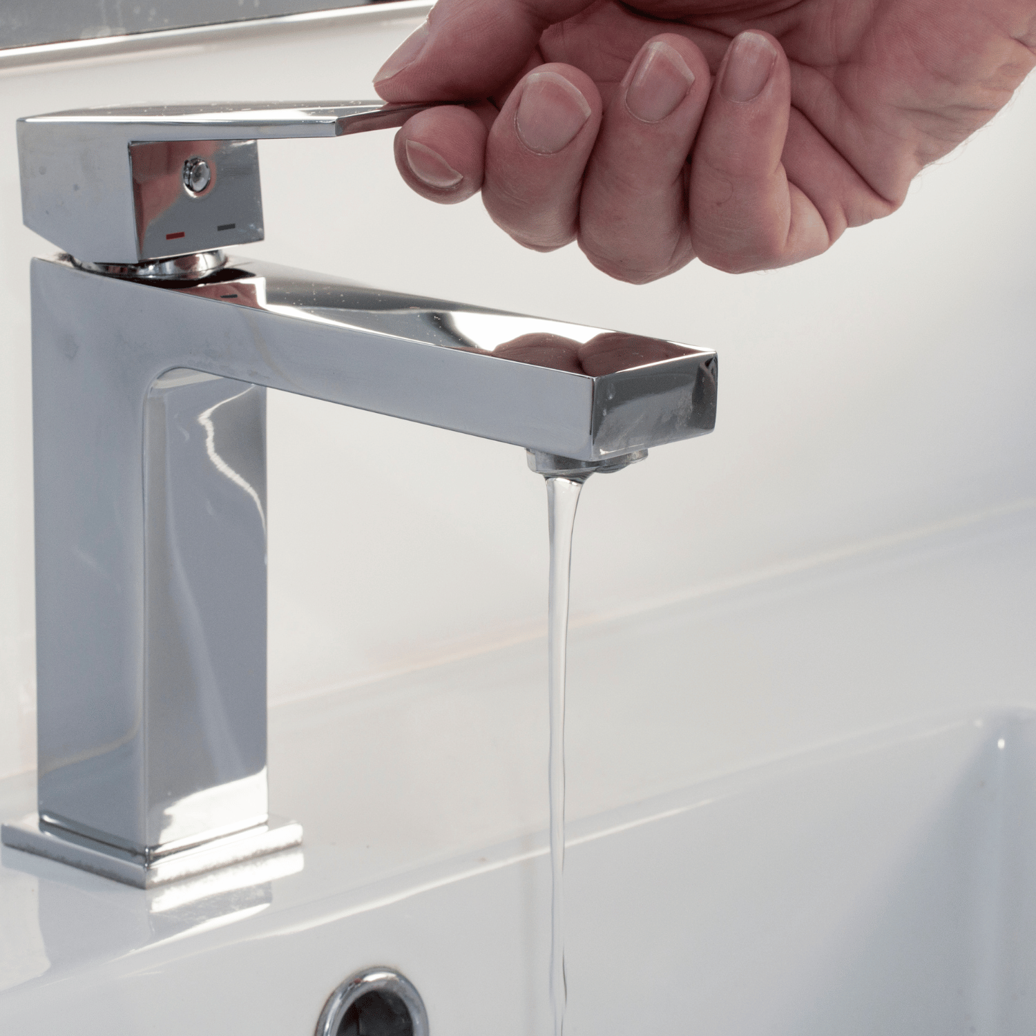 Bathroom Faucets & Shower Heads