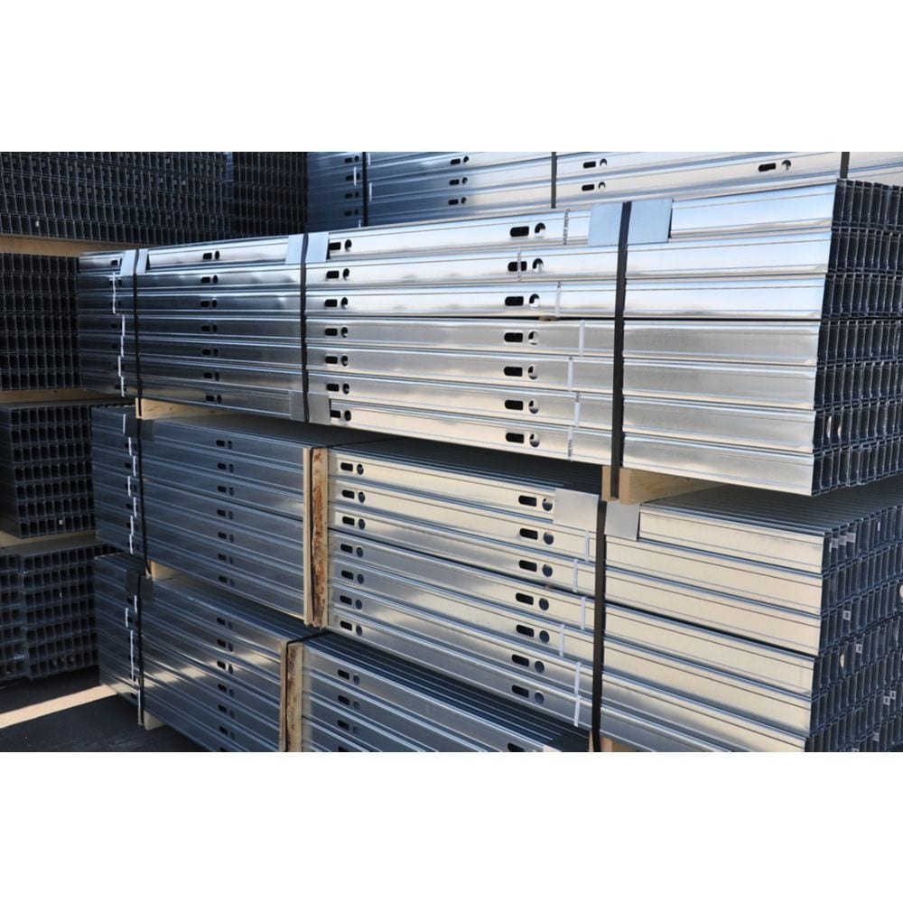 Montant de charpente murale en acier galvanisé Bailey Platinum Plus de 2 1/2 po x 12 pi