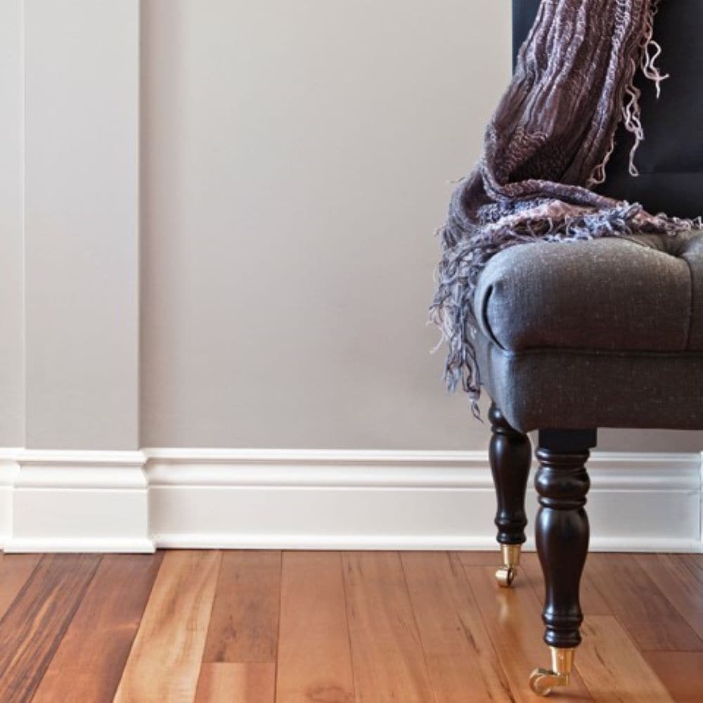 Quart de rond en pin jointé apprêté de 11/16 po x 11/16 po x 8 pi