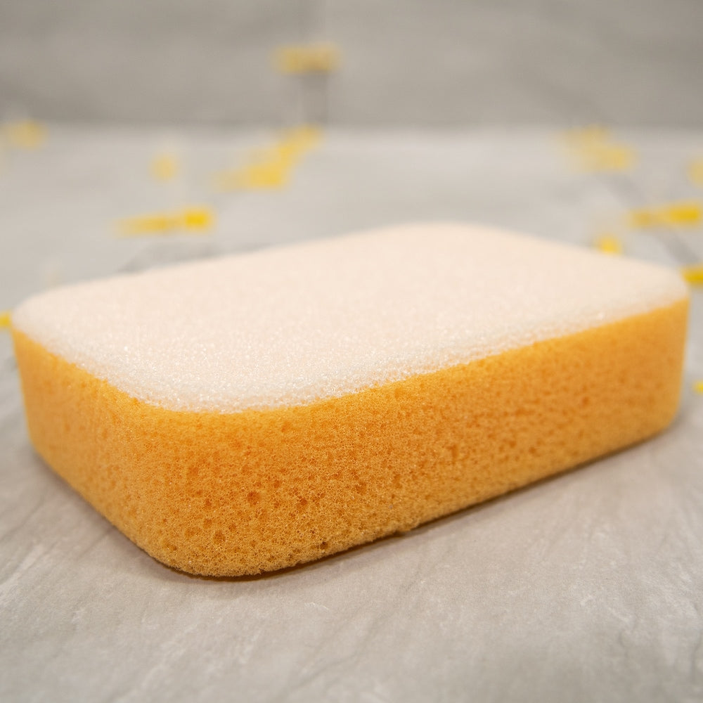 Éponge à récurer polyvalente de 7 1/2 po x 5 1/4 po pour le jointoiement, le nettoyage et le lavage