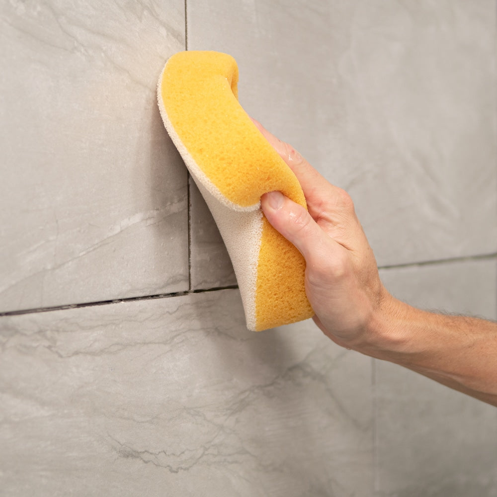 Éponge à récurer polyvalente de 7 1/2 po x 5 1/4 po pour le jointoiement, le nettoyage et le lavage