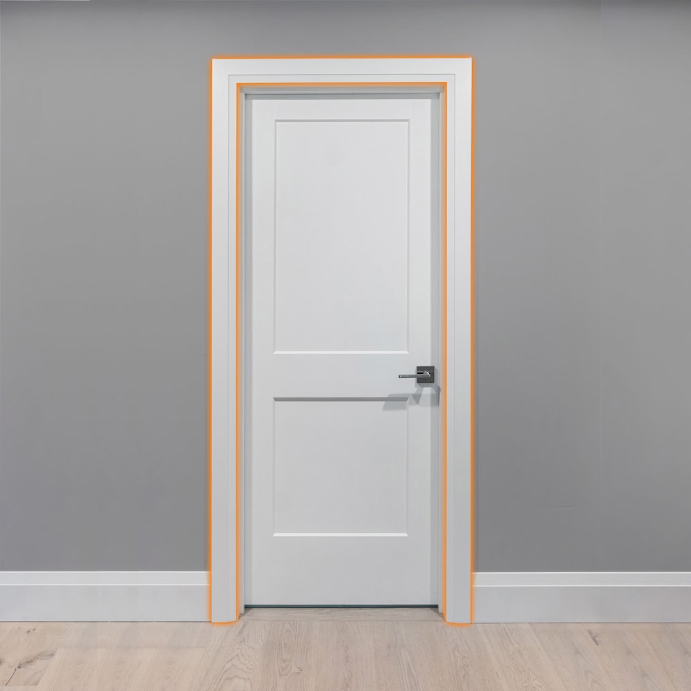 Cadrage colonial en pin massif clair 3/8 po x 2 1/2 po x 7 pi
